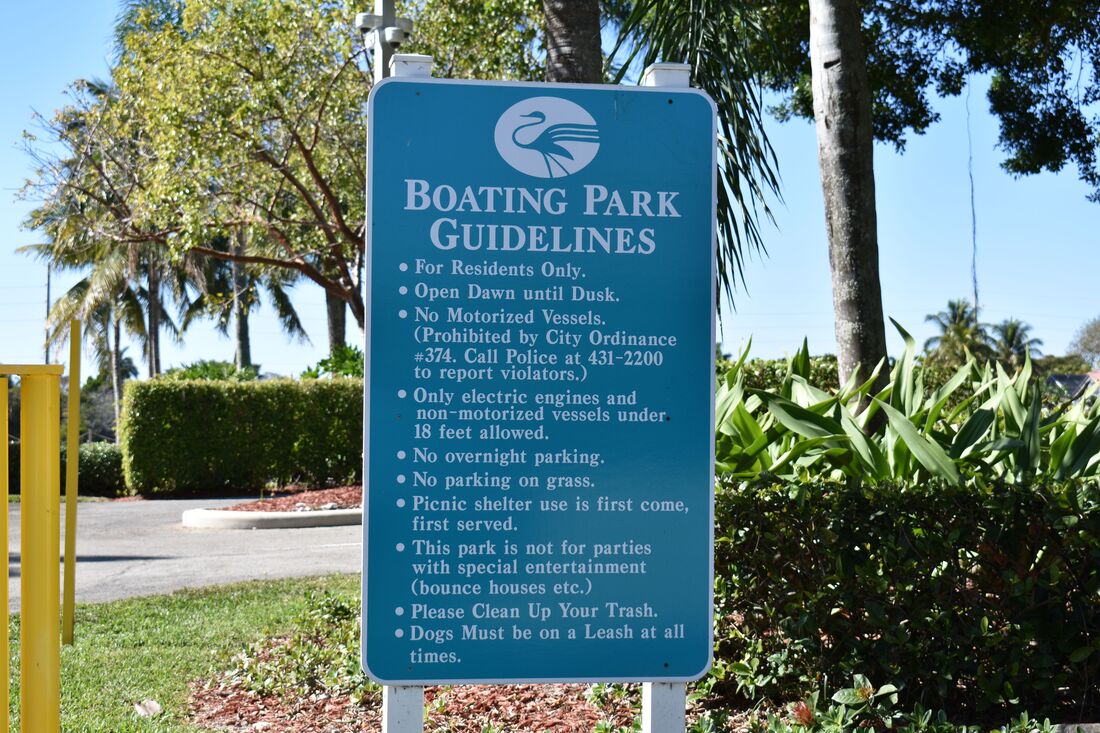 Boaters Park Sign