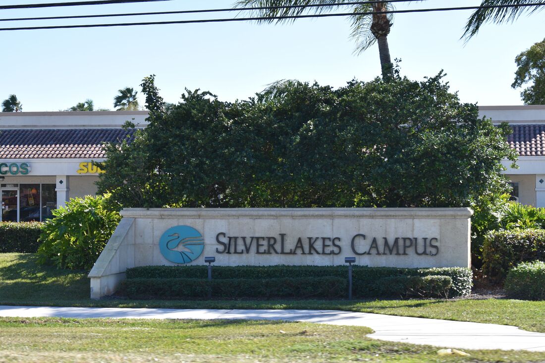 SilverLakes Campus Sign